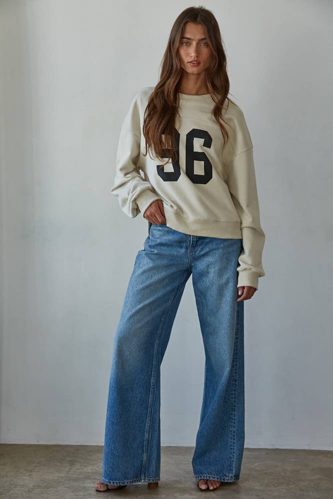 Knit Printed Number Graphic on Front Pullover: Cream / S