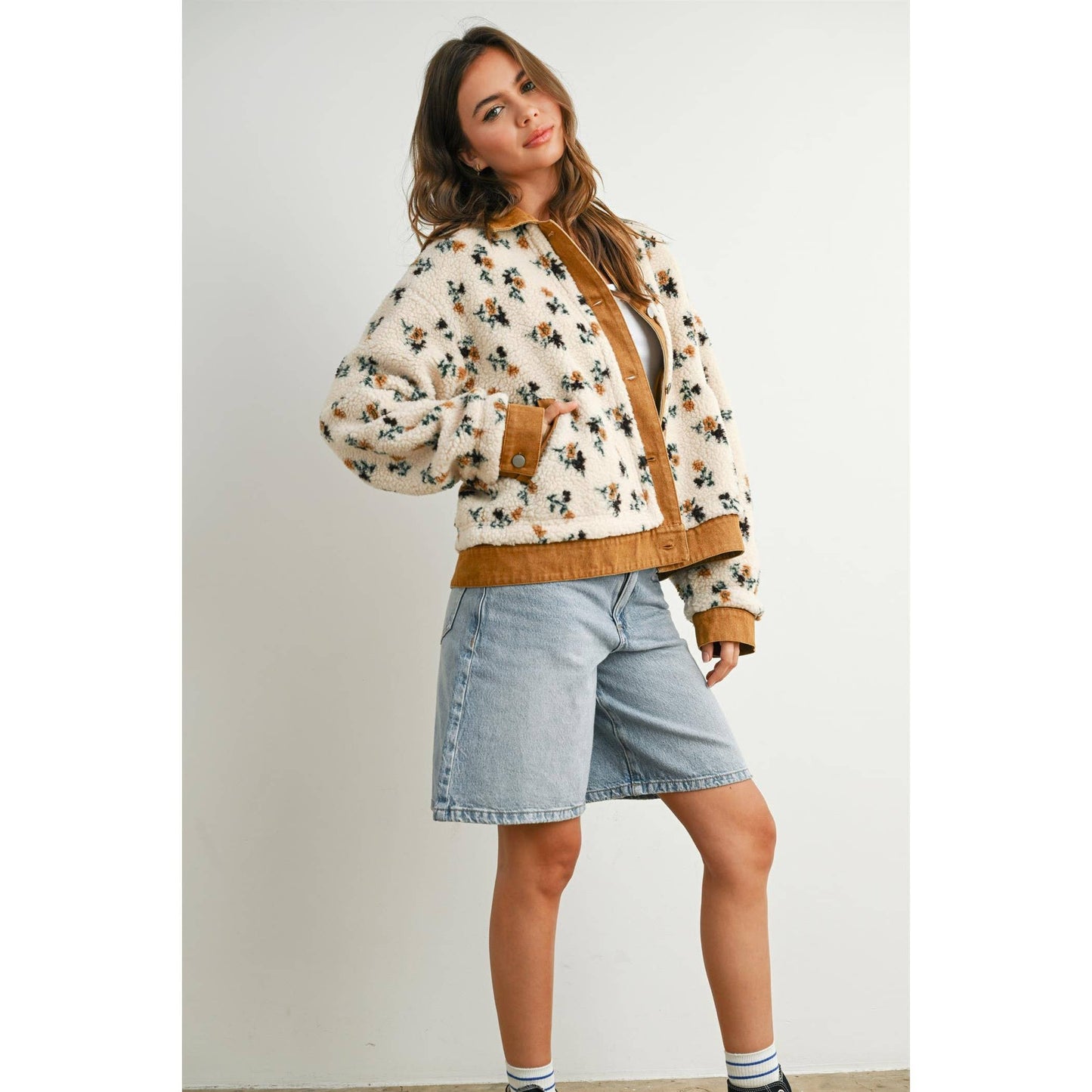 Floral  Collared Button-Down Jacket - BMJ7881: CREAM / CAMEL / M