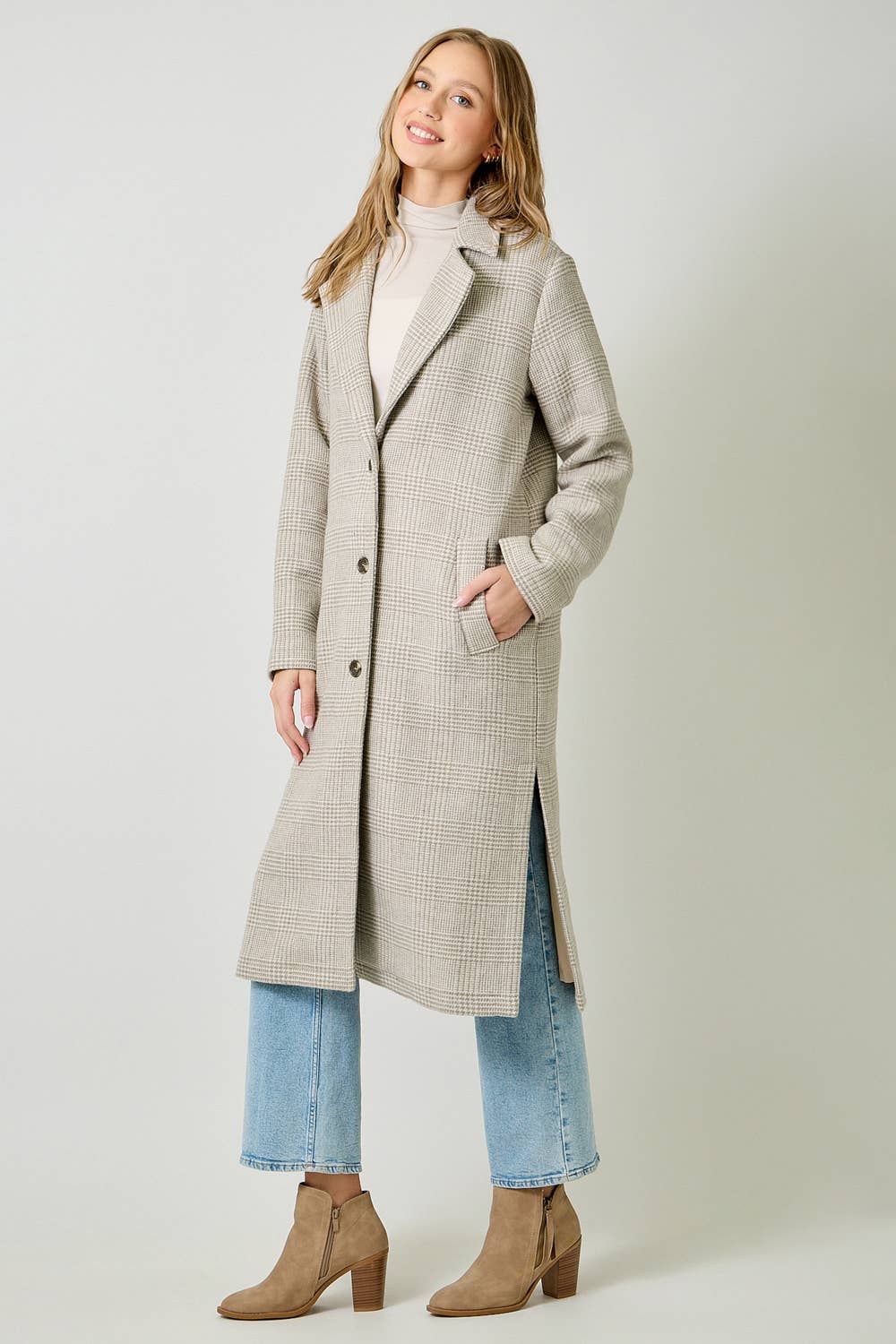 61159 Houndstooth Plaid Long Coat: Latte / Large
