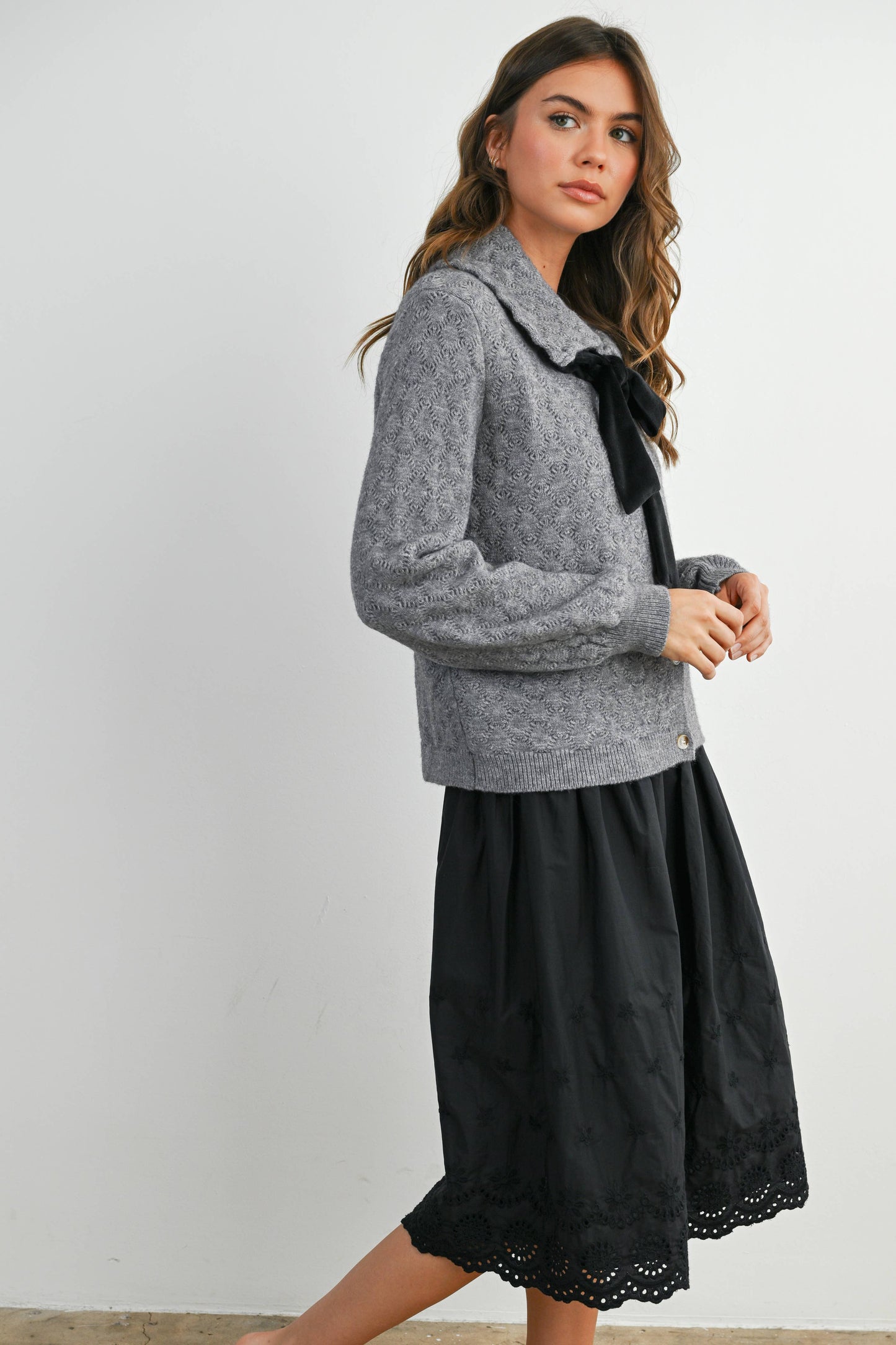 Button-Up Bow Front Collared Long Sleeve Top - BMC7776: IVORY / BLACK / L