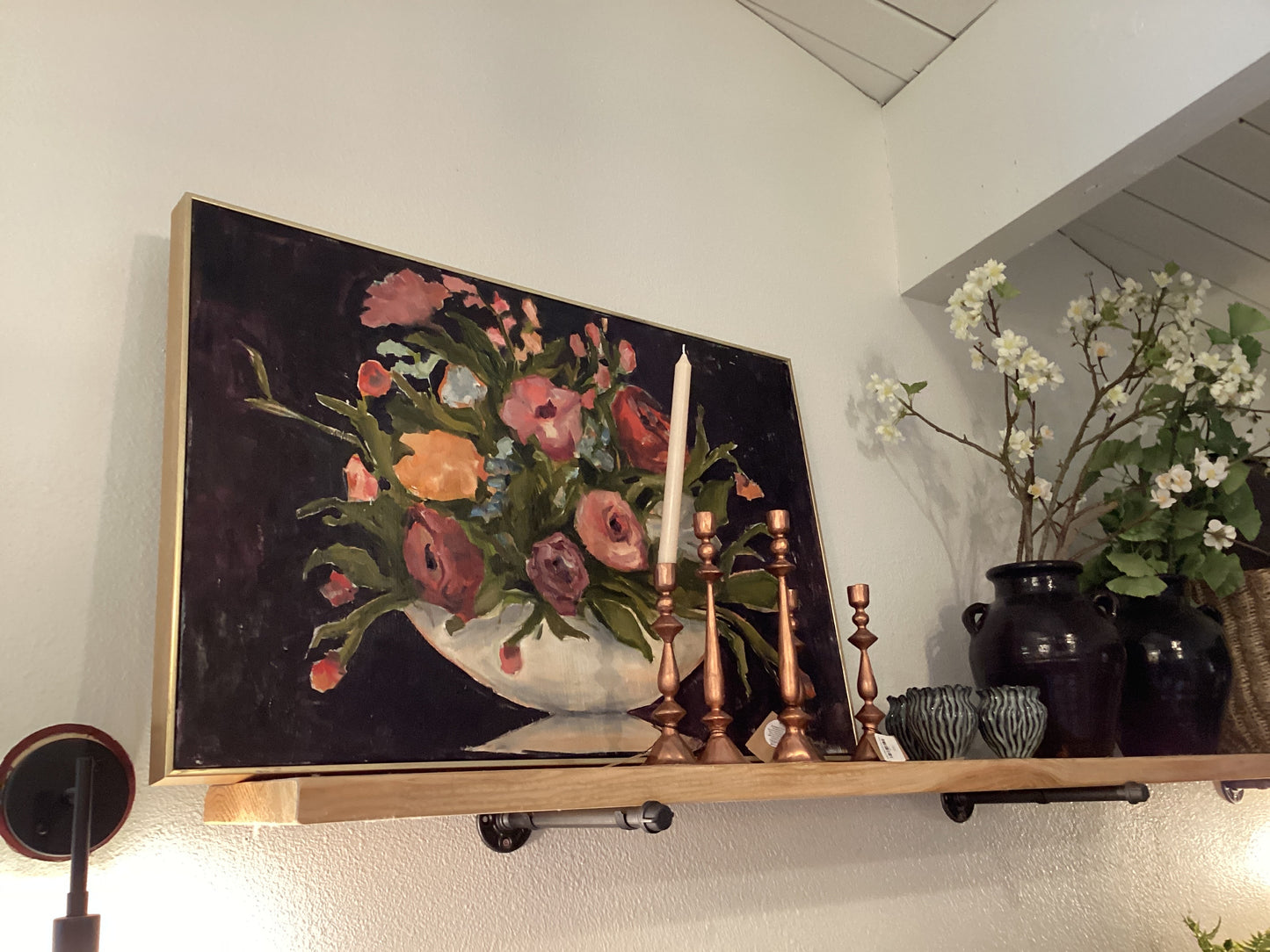 Bowl of flowers