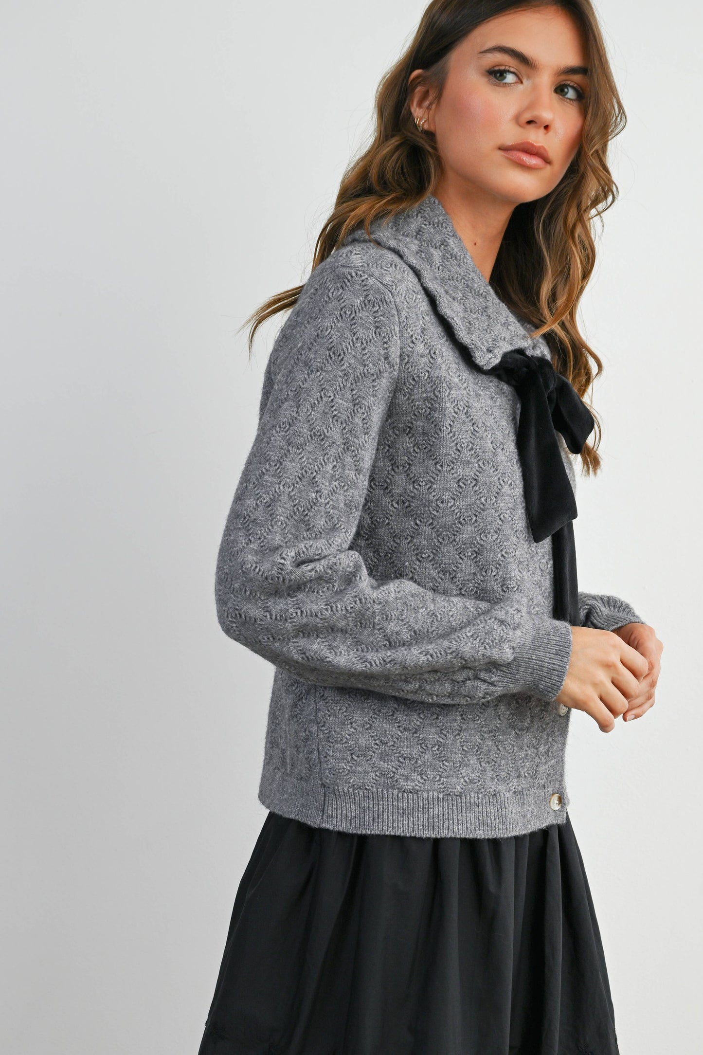 Button-Up Bow Front Collared Long Sleeve Top - BMC7776: IVORY / BLACK / S