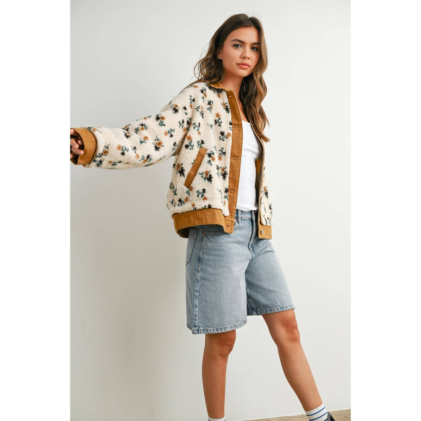 Floral  Collared Button-Down Jacket - BMJ7881: CREAM / CAMEL / S